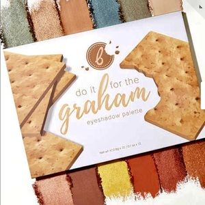 Beauty Bakerie Eyeshadow Palette